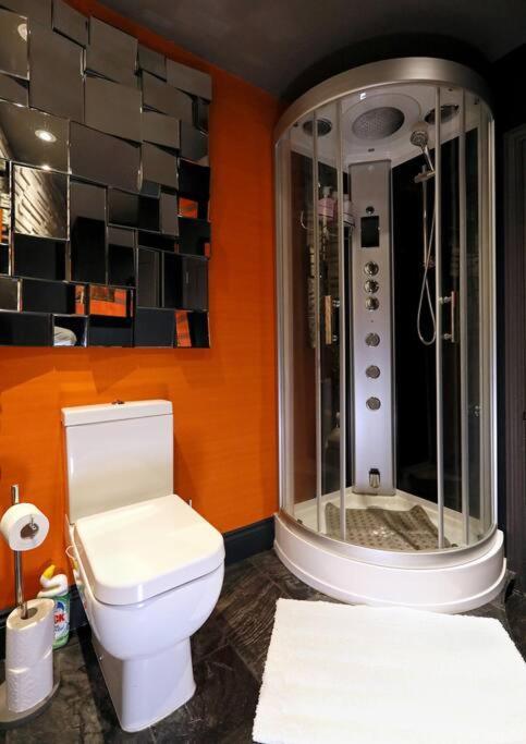 Elegant Norwich Apartment In The Lanes W Parking Exterior foto